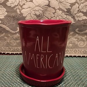 Rae Dunn Planter and Saucer